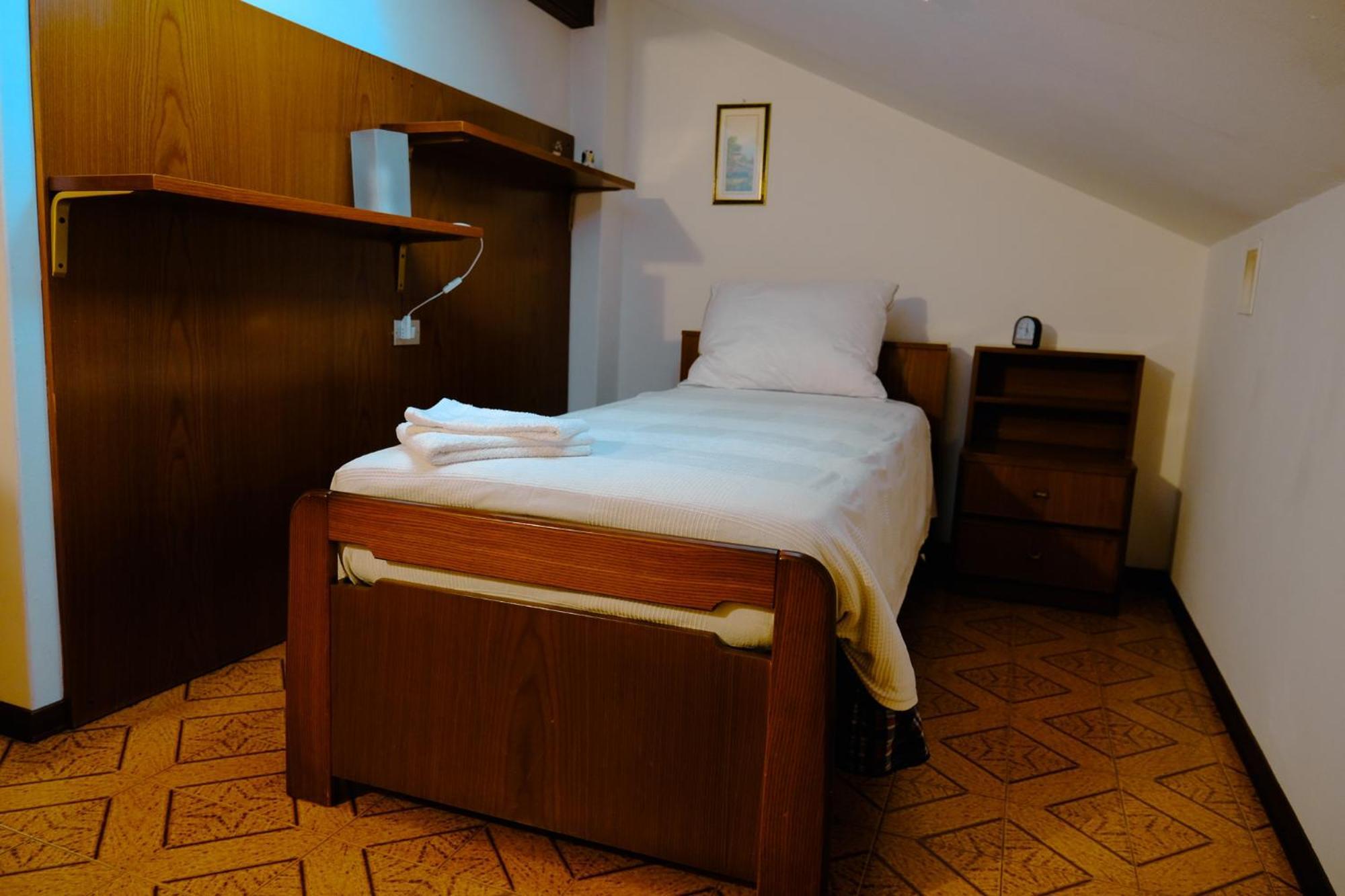 Ferienwohnung La Casa Dei Perci Varenna Exterior foto